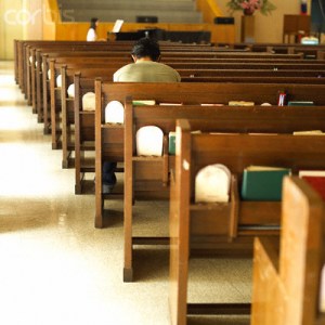 Die Glaubigen Europas bleiben Ihren Kirchen fern oder treten gar aus.