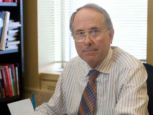 Greg Fulmes/Postmedia News filesWidespread condemnation has forced University of Calgary professor and former advisor to Stephen Harper, Tom Flanagan - pictured here in 2007 - to apologize for suggesting that people shouldn't be jailed for looking at child pornography.