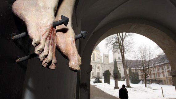 Mauern des Schweigens hielten lange Zeit verborgen, was hinter den Mauern des Klosters Ettal geschehen war.