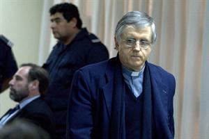 Grassi ira a prision de modo inmediato.