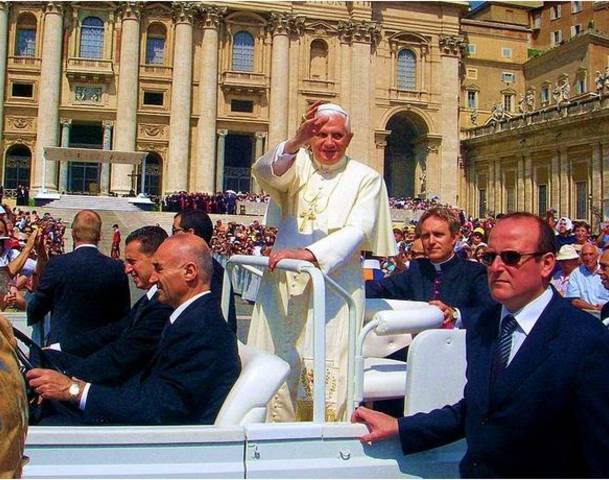Pope Benedict XVI waves to adoring crowds in St. Peter's Square in this 2007 photo. The former pope recently wrote a letter to an Italian atheist in which he defending his handling of the pedophelia scandal rocking the Roman Catholic Church. (Image: Marek Kosniowski via Wikimedia Commons)