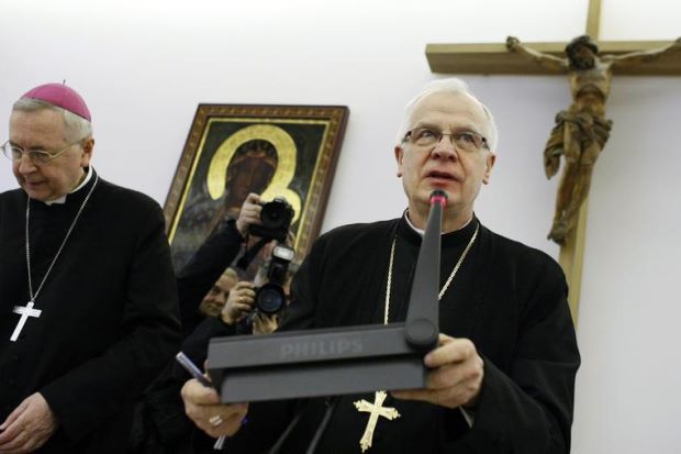 Archbishop Jozef Michalik, Chairman of the Polish Bishop Conference speaks during the opening of the Plenary session of Polish Bishops Conference next to his deputy Archbishop Stanislaw Gadecki (L) at their headquarters in Warsaw March 5, 2013. REUTERS/Kacper Pempel