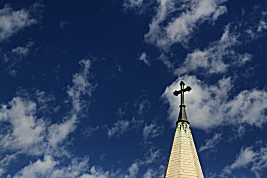 How does the unfolding drama at the Archdiocese of St. Paul and Minneapolis fit with other stories around the country? (MPR Photo/Jeffrey Thompson)