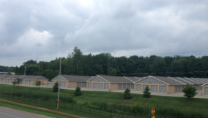 (West River Storage Suites)