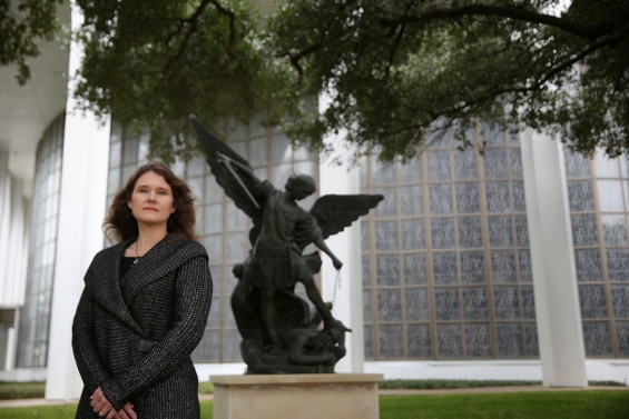 Amy Smith, an advocate for the sexually abused, wants Prestonwood Baptist Church to open up about a case involving a former minister there.