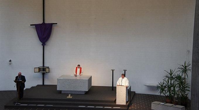 Die Studienautoren empfehlen den Kirchen, kunftig offen und transparent zu kommunizieren. (Symbolbild)