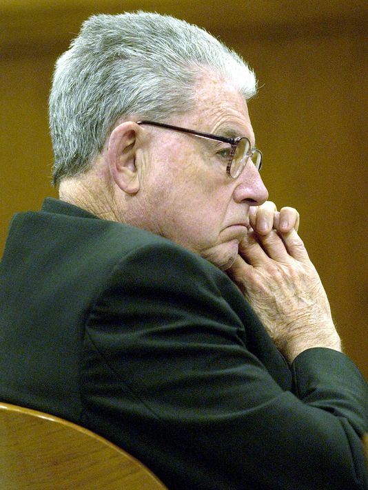 Former Catholic priest John P. Feeney during a 2004 appearance in Outagamie County Circuit Court.