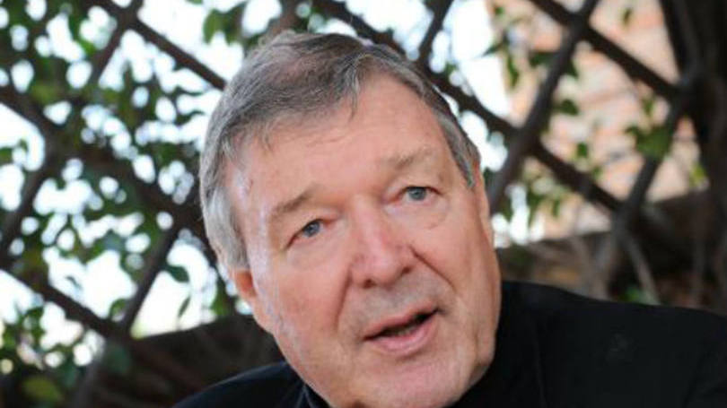 George Pell: ele teria ignorado advertencias sobre um professor que praticava abusos e subornado a vitima de um padre pedofilo quando era padre e auxiliar de bispo