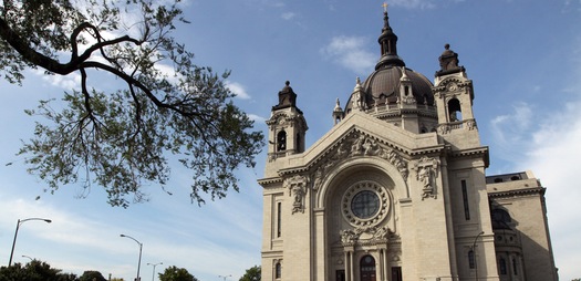 The Cathedral of St. Paul serves the Archdiocese of St. Paul and Minneapolis, which contains more than 200 parishes with about 825,000 Catholics.