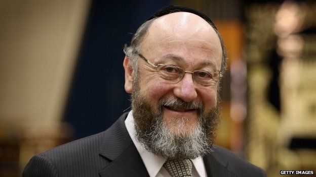 Chief Rabbi Ephraim Mirvis has urged Jews to report cases of child abuse