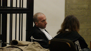 L’inchiesta si e spostata sui conti correnti La procura “irrompe”nella vita di un parroco di Borghetto accusato di violenza sessuale.