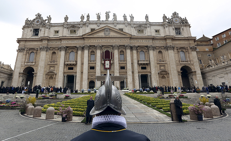 Pope Francis delivers “Urbi et Orbi” message from the balcony overlooking St. Peter’s Square at the Vatican on April 5, 2015. Photo courtesy of REUTERS/Alessandro Bianchi *Editors: This photo may only be republished with RNS-VATICAN-TAXES, originally transmitted on June 10, 2015, and with RNS-POPE-CURIA, originally transmitted on Sept. 23, 2015.