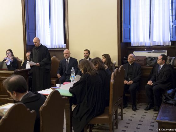 Spanish Monsignor Angel Lucio Vallejo Balda, Italian laywoman Francesca Chaouqui and journalists Gianluigi Nuzzi and Emiliano Fittipaldi attend a trial at the Vatican. Photo: Reuters