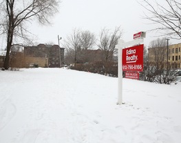 Vacant lot: The property at 250 Dayton Av. in St. Paul is a .08 acre lot.