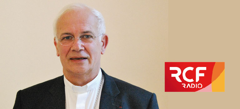 Apres avoir souleve une polemique sur la notion de peche dans la pedophilie, Mgr Stanislas Lalanne, eveque de Pontoise, a rappele ce jeudi 7 avril sur RCF que la priorite dans ces affaires, ce sont les victimes.