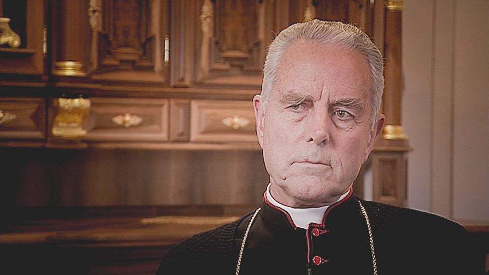 In 2009 bishop Richard Williamson denied the Holocaust in an interview with Uppdrag granskning. Foto: SVT