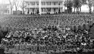Children at the Carlisle Indian School in Carlisle, Pennsylvania. (Source: Texas Beyond History, the University of Texas at Austin)