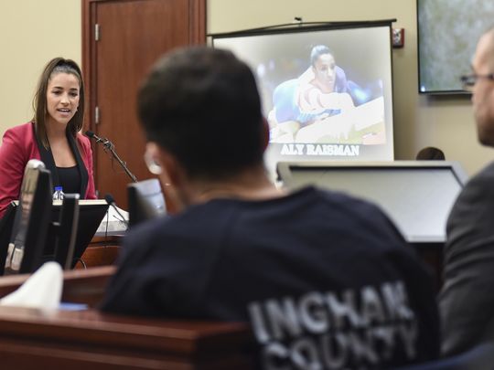 Aly Raisman confronts Larry Nassar during her victim impact statement at his sentencing hearing in January. (Matthew Dae Smith/Lansing State Journal/USA TODAY)