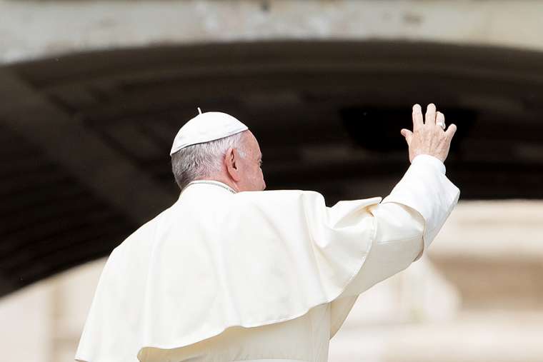 Pope Francis at the General Audience in St. Peter's Square, May 2, 2018. Credit: Daniel Ibanez/CNA.