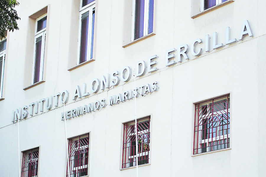 "La Congregacion de los Hermanos Maristas se rie de nuestro dolor, buscan desgastarnos y no avanzan en la busqueda sincera de justicia y reparacion", senalan en la misiva.