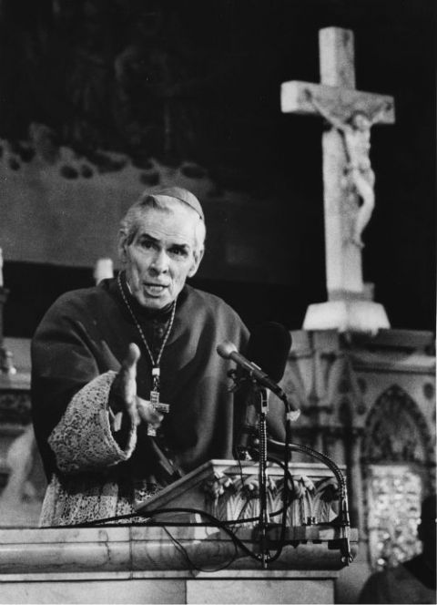 Archbishop Fulton Sheen is pictured preaching in an undated photo. (CNS)