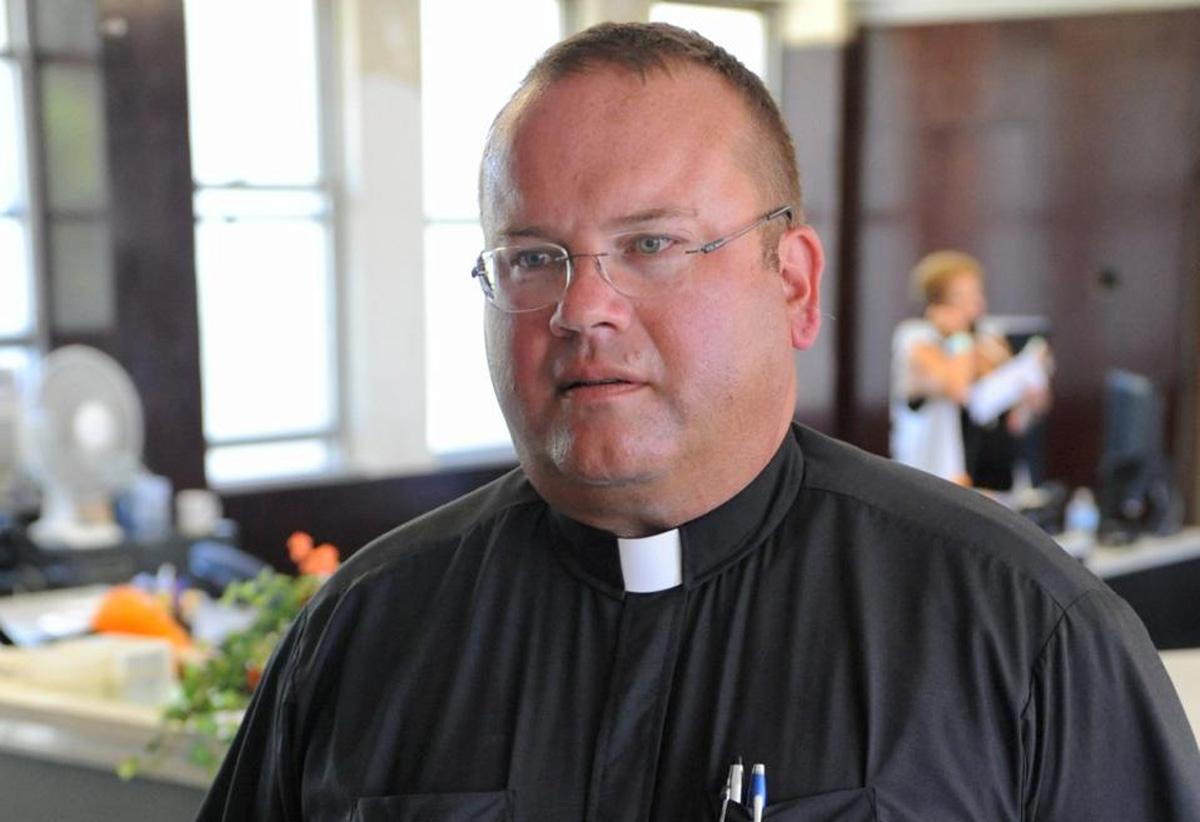 Father Reilly Tyrant Priest Sued for Vile Rants at Hs in Staten Island, Unleashed a ...