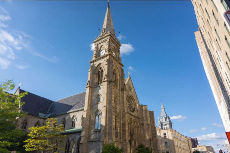St. Joseph Cathedral in downtown Buffalo. / Shutterstock