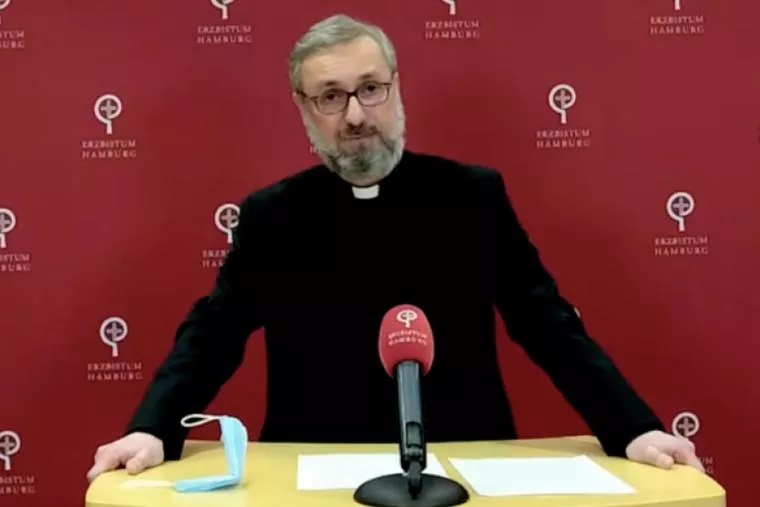 Archbishop Stefan Heße of Hamburg, Germany, makes his announcement on March 18, 2021. (photo: Youtube)