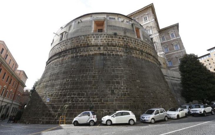 The tower of the Institute for the Works of Religion, often referred to as the Vatican bank, is pictured Oct. 2, 2019. (CNS photo / Paul Haring)