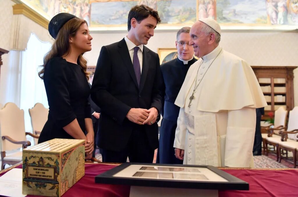 Prime Minister Justin Trudeau asked Pope Francis to apologize for the role the Catholic Church played in the tragedy of residential schools during a visit to the Vatican in 2018. (Ettore Ferrari/The Associated Press)