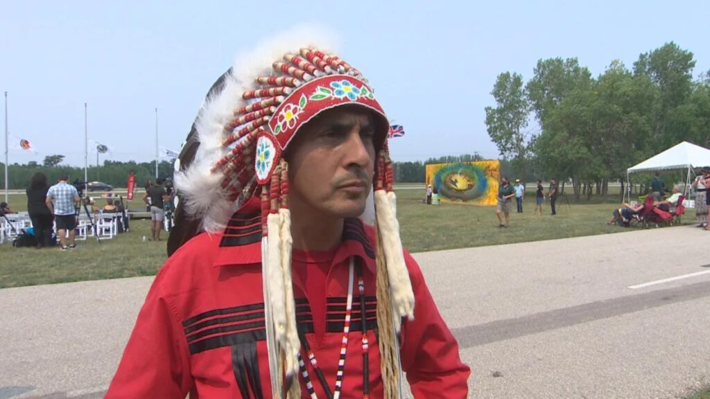 Assembly of Manitoba Chiefs Grand Chief Arlen Dumas says Premier Brian Pallister's apology doesn't go far enough. (CBC)