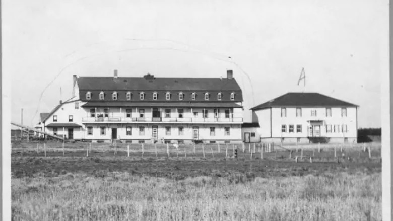 The Ermineskin Residential School in northern Alberta operated between 1895 and 1975. Ground-penetrating radar is now being used to search its grounds for unmarked graves. (Indian Residential School History and Dialogue Centre/ University of British Columbia