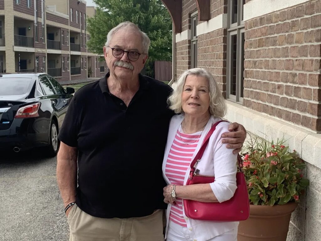 David L. Lindstrom and Mary Lindstrom, parents of Nate Lindstrom, in De Pere, Wis. Robert Herguth / Sun-Times