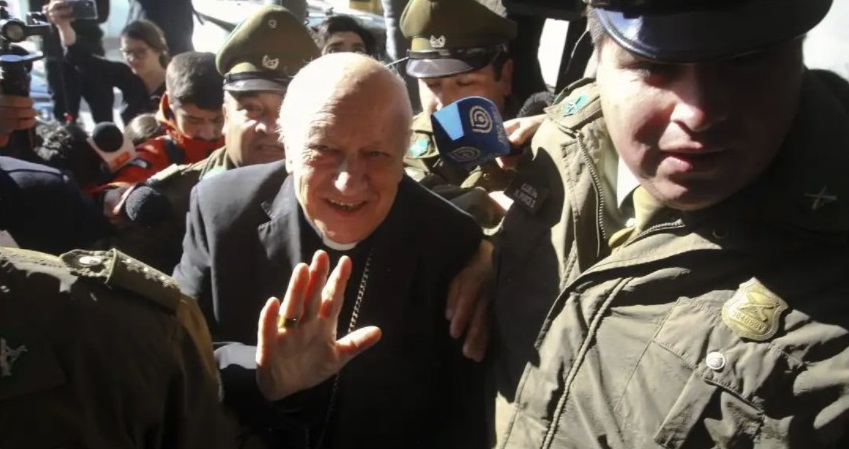 Cardinal Ricardo Ezzati, the archbishop of Santiago, arrives at the prosecutor’s office in Rancagua, Chile, Wednesday, Oct. 3, 2018. A prosecutor is questioning Ezzati about allegedly covering up years of child sex abuse committed by members of the country’s Catholic Church. (Credit: Jorge Loyola / Aton Chile via AP.)