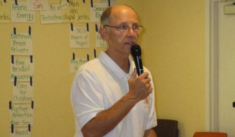 Robert Fontana, director of Catholic Life Ministries of Seattle, speaks during a recent marriage enrichment workshop at a Catholic parish in Palm Desert, Calif. Courtesy photo.