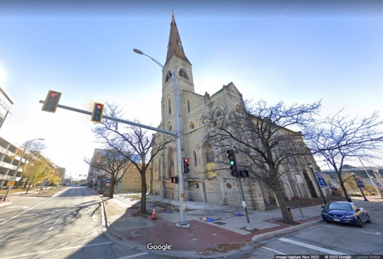 St. Mary's Carmelite Church in Joliet IL. Image via Google Maps