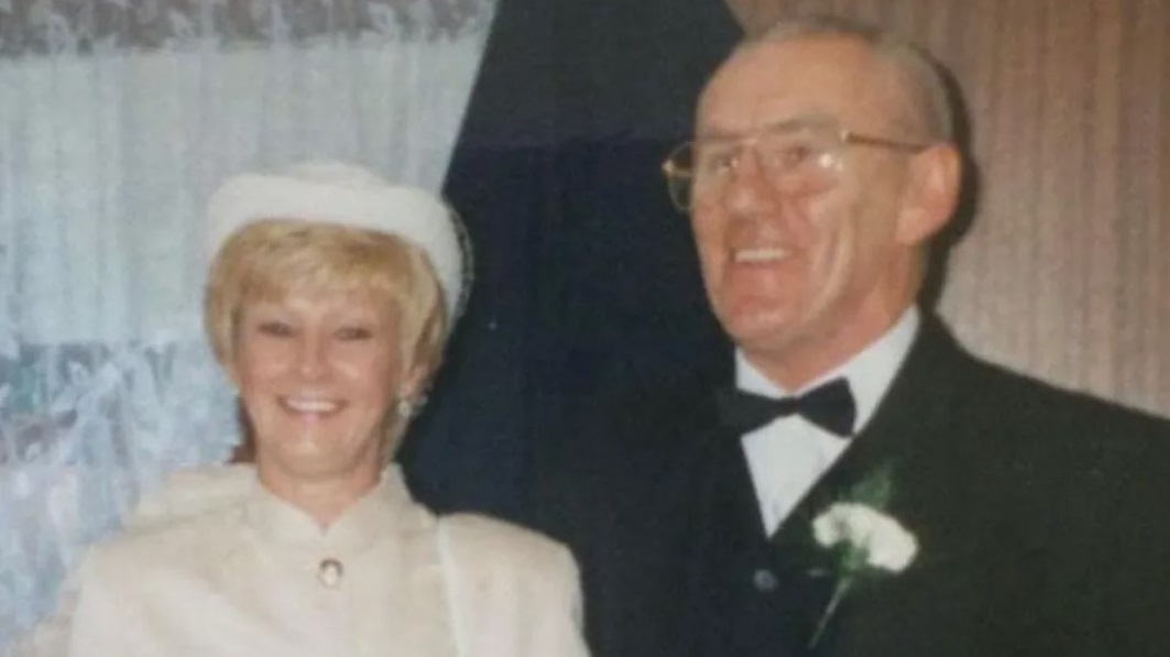 Janet and Frank Docherty married in 1997. Courtesy Janet Docherty