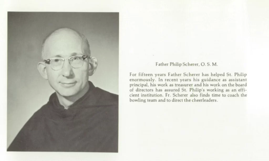 Linh mục Philip Scherer, như được thấy trong kỷ yếu của Trường Trung học St. Philip.St.  Kỷ yếu trường trung học Philip