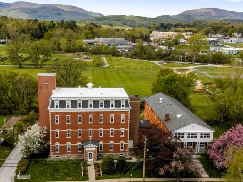 Rutland’s former Loretto Home senior living facility, as pictured in recent advertisements offering it for sale. Pomerleau Real Estate photo