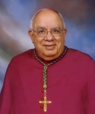 Former El Paso Bishop Raymundo Peña